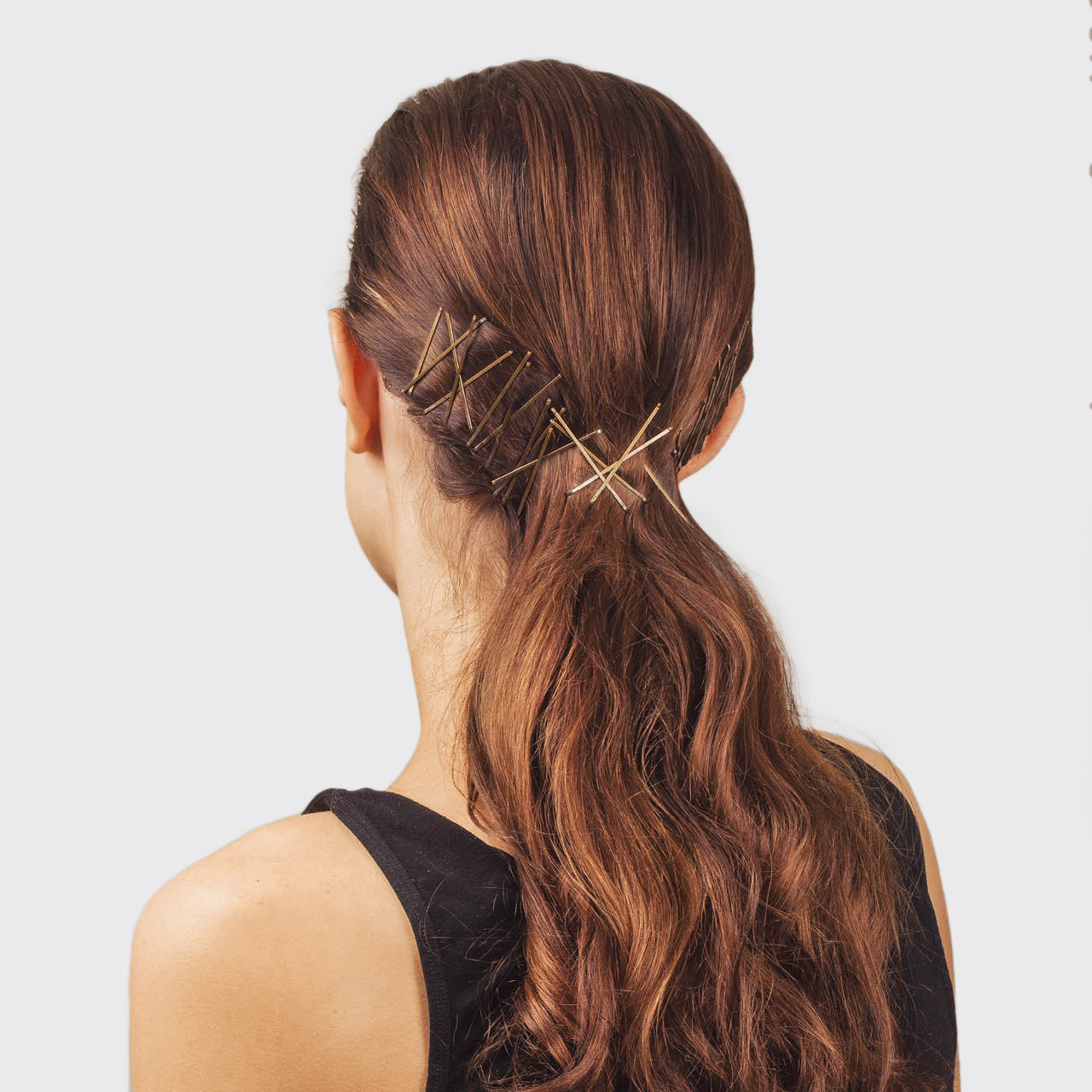 1405-KitschPro-lifestyle-essential_bobbyPins-1280x1280px.jpg