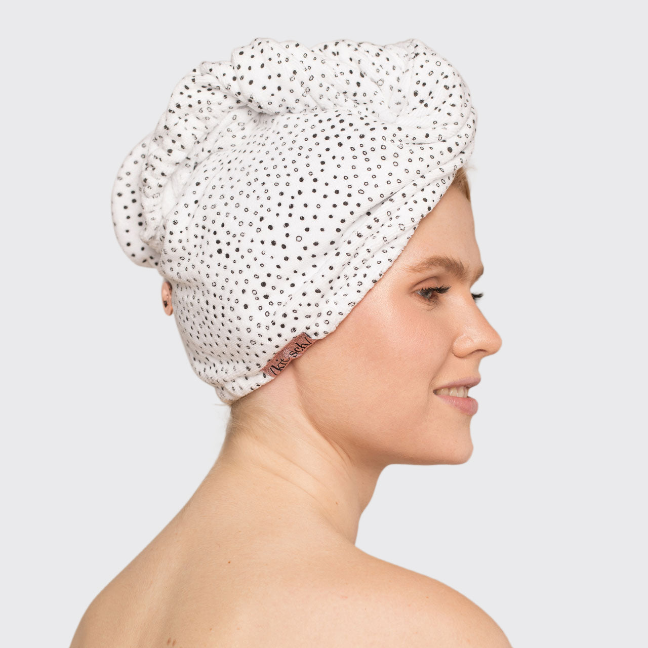 4938-beauty-cleanse-hairTowel-microdot-4-1280x1280px.jpg