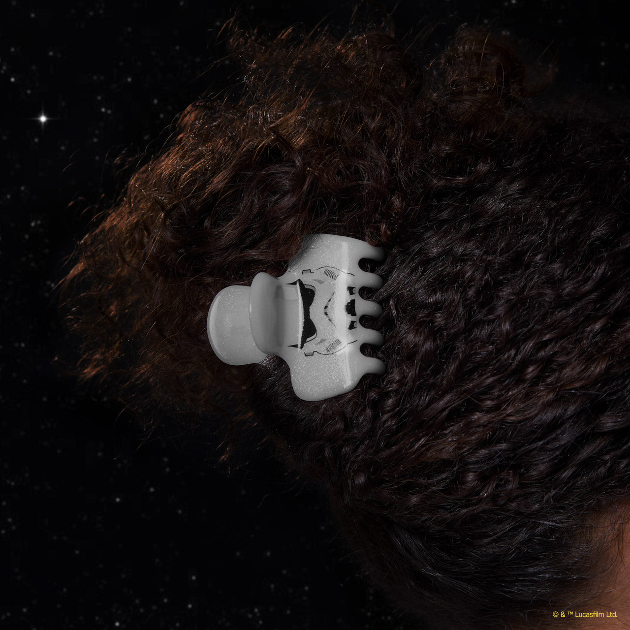 504476-StarWarsxKitsch-GlitterCloudClip-Stormtrooper-Model-2-1280x1280px.jpg