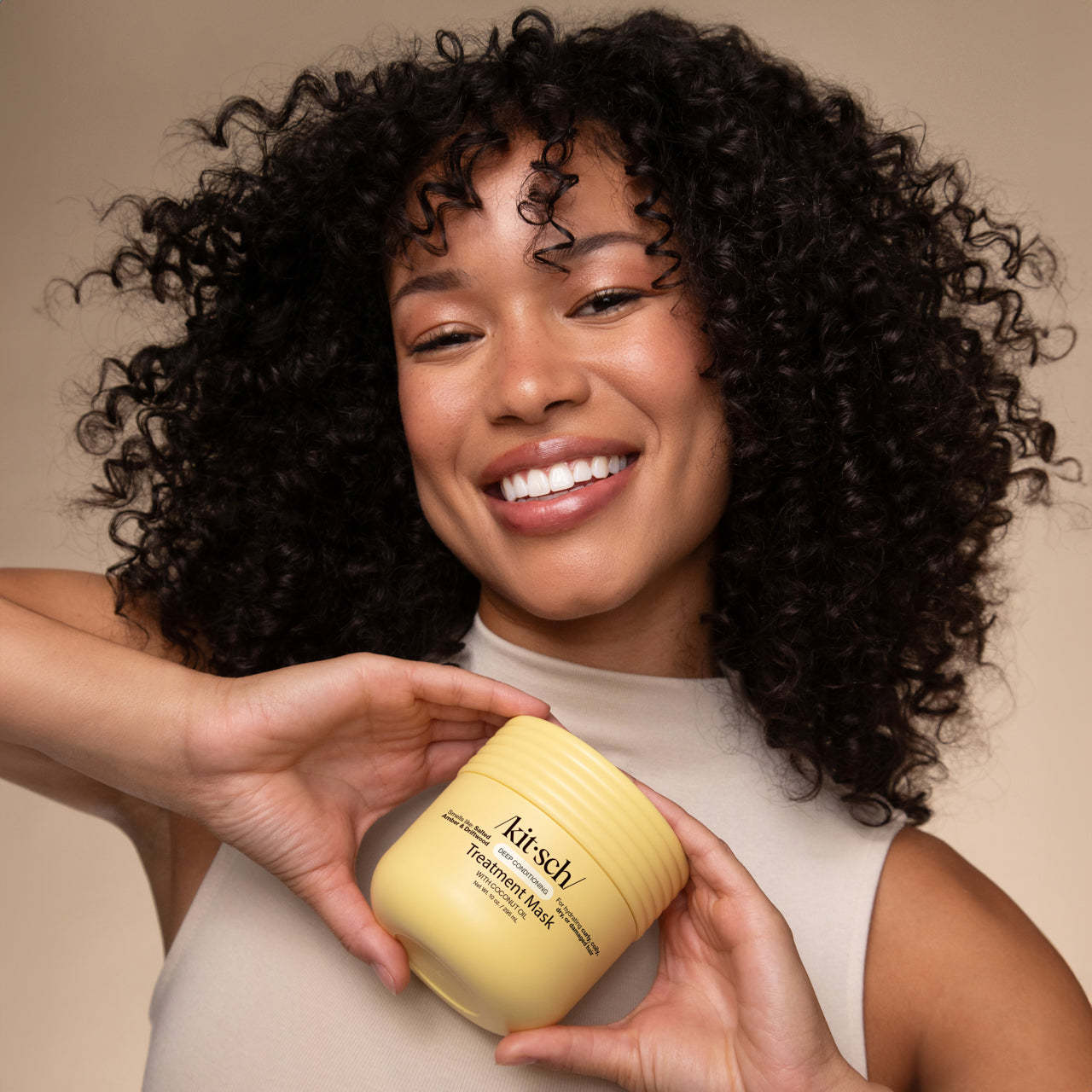 504742-DeepConditioning-TreatmentMask-CoconutOil-HairCare-Model-5-1280x1280px.jpg