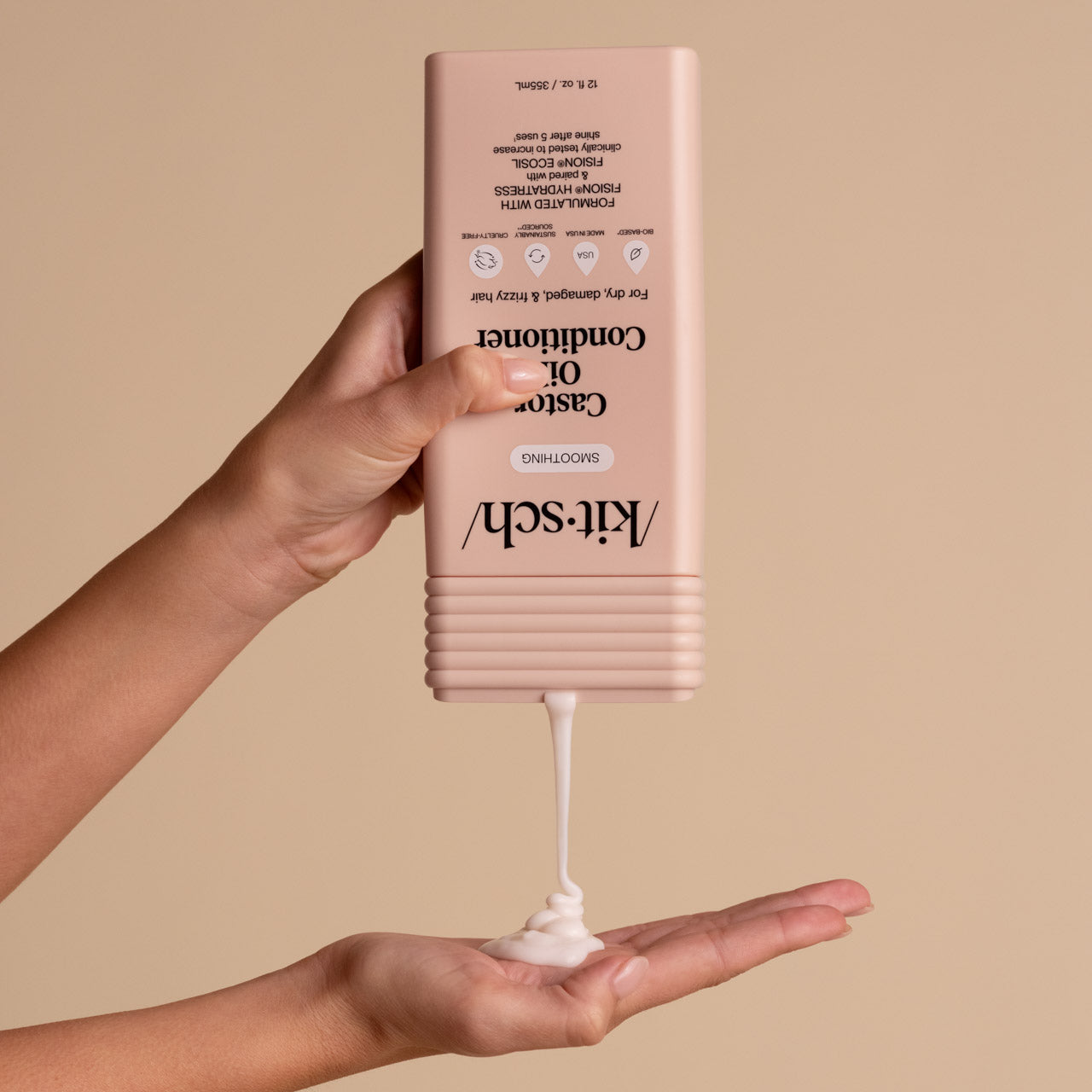 505978-CastorOilLiquidConditioner-Smoothing-HairCare-Model-2-1280x1280px.jpg
