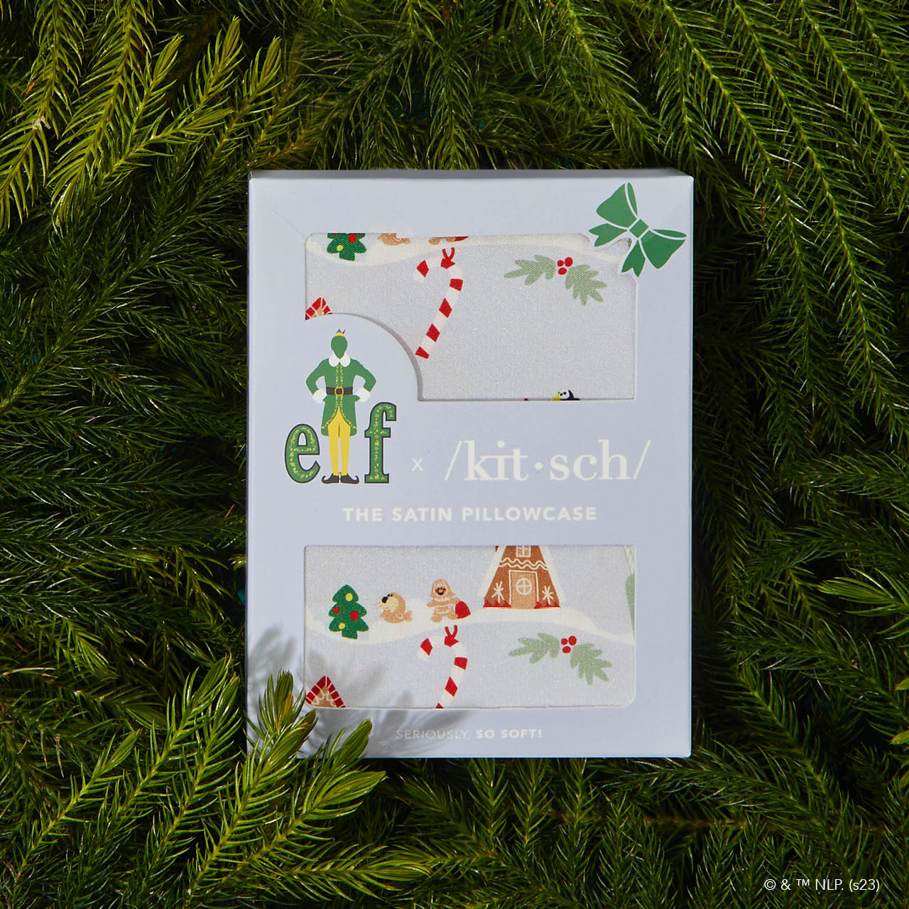 61951-ElfxKitsch-CreativeProductShoot-SatinPillowcase-PeriwinkleChristmas-7-1280x1280px.jpg
