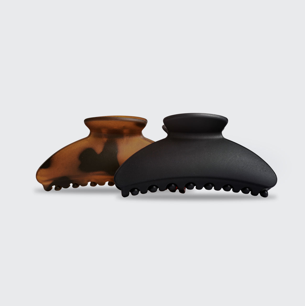 6523_RecycledPlastic-MediumClawClips-2pc-Hair-Black_Tort-1280x1280px.jpg
