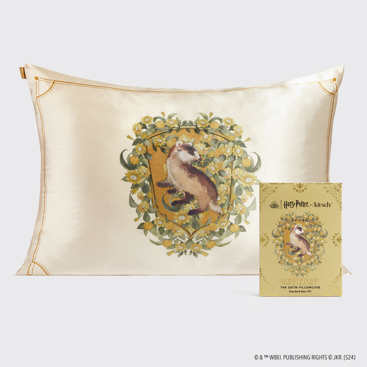 66628-HarryPotterxKitsch-StandardSatinPillowcase-Hufflepuff-hero-1280x1280px_df985c71-d148-4a23-ad3a-5dc7964c4e3f.jpg